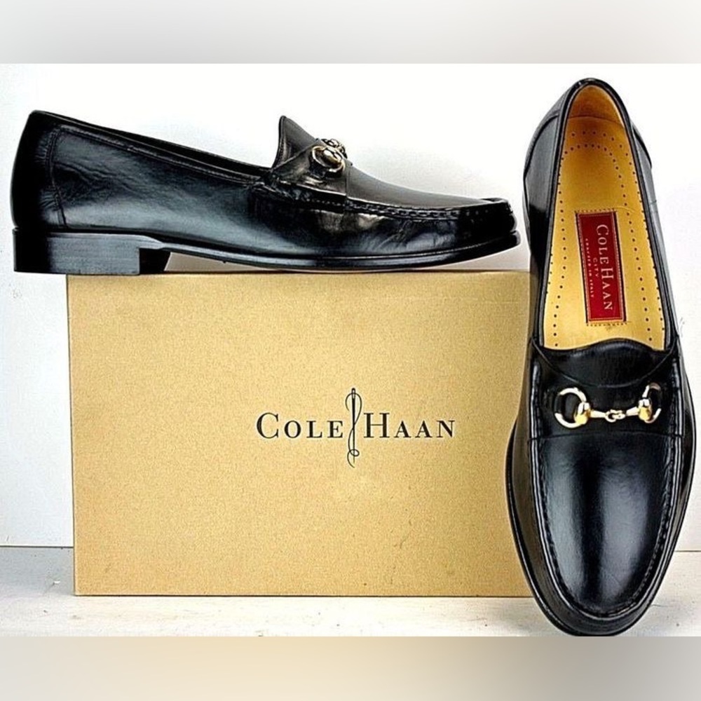 Cole Haan Black Loafer with Gold Horse Bit. Size 10